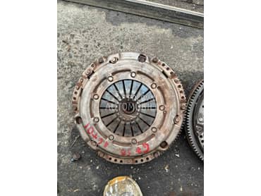 Zamajac 1.6 TDI 5 brzina za Seat Leon od 2012. do 2016. god.