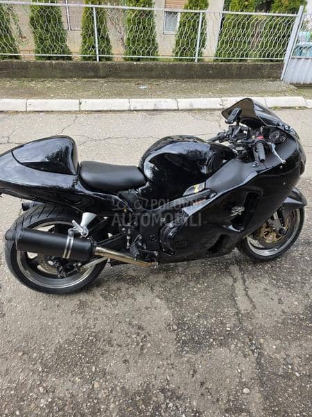 Suzuki gsx1300r hayabusa