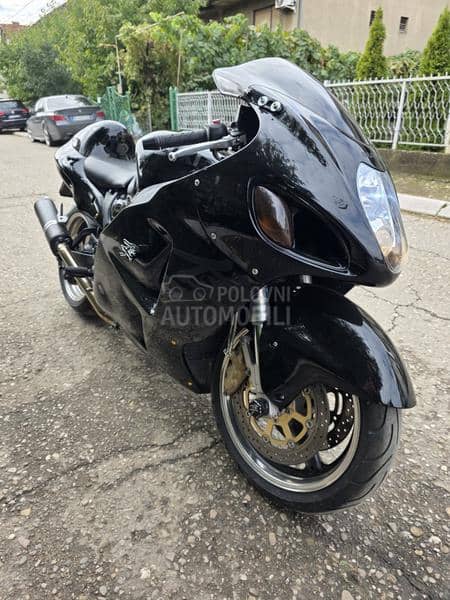 Suzuki gsx1300r hayabusa