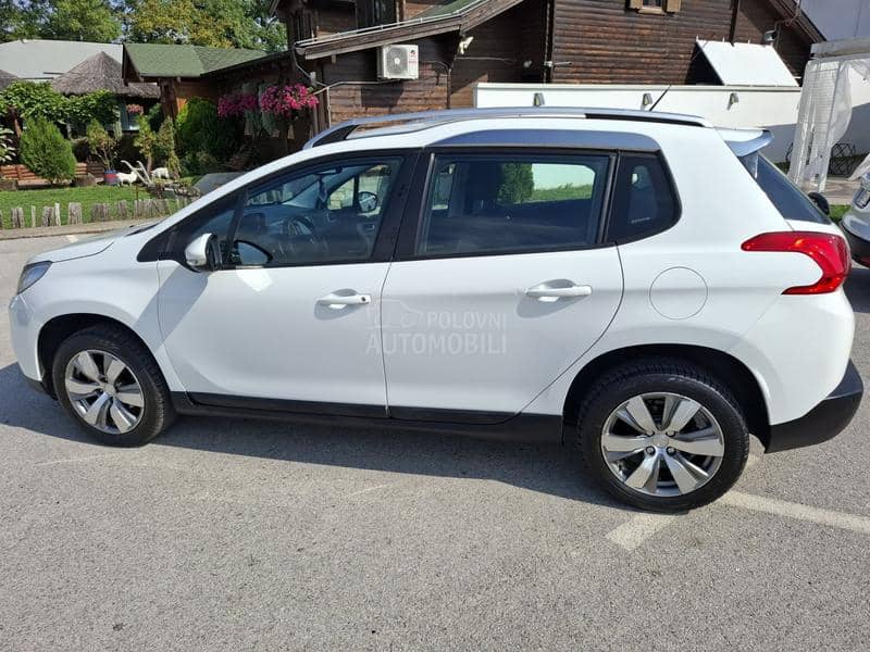 Peugeot 2008 1.6 ehdi Peugeot 2008 1.6 ehdi