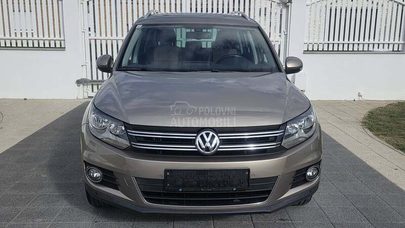 Volkswagen Tiguan 2.0TDI SPORT LINE