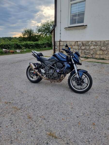 Kawasaki Z750