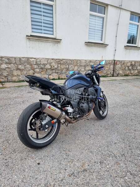 Kawasaki Z750