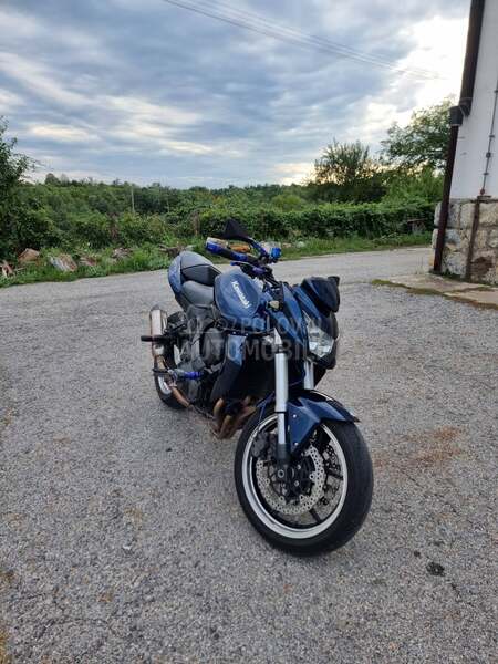 Kawasaki Z750