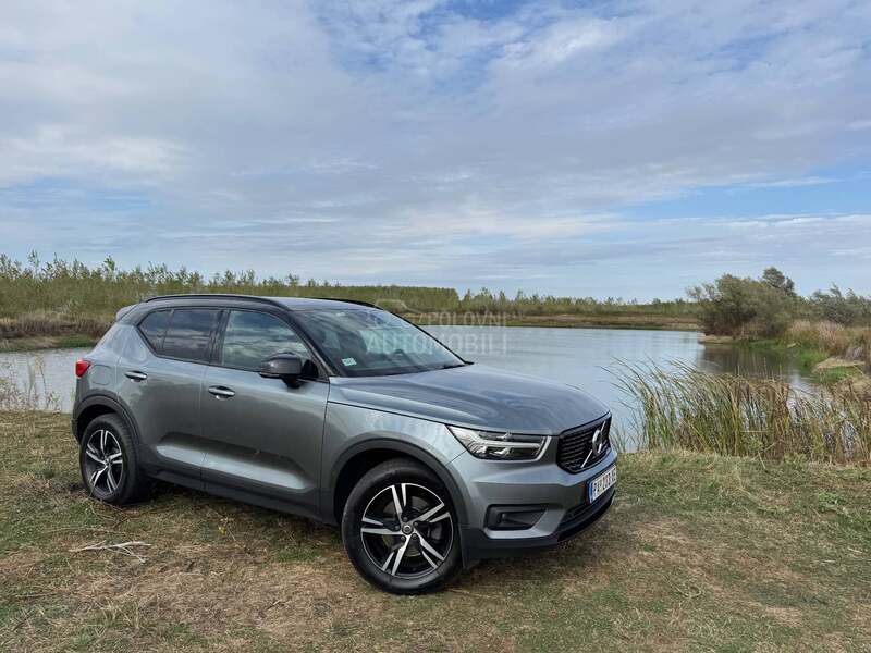 Volvo XC40 D4 AWD R-DESIGN