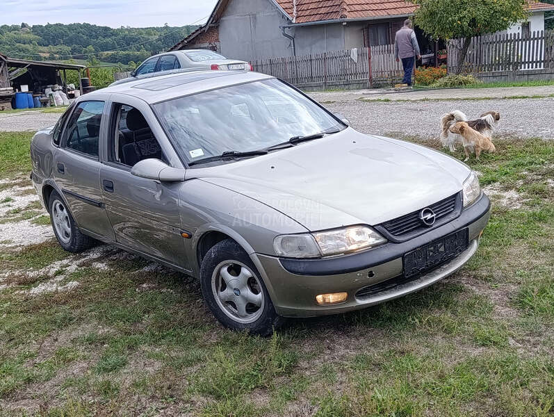 Opel Vectra B 