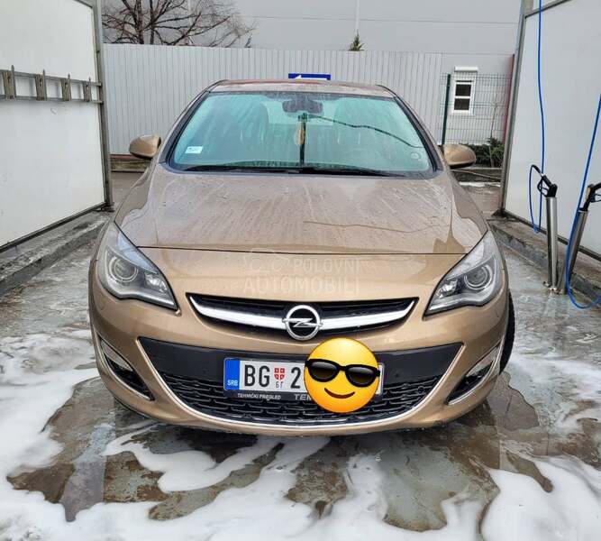 Opel Astra J Cdti