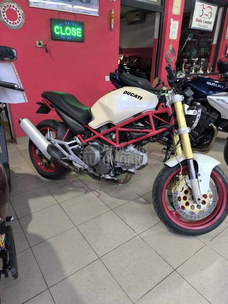 Ducati monster 600