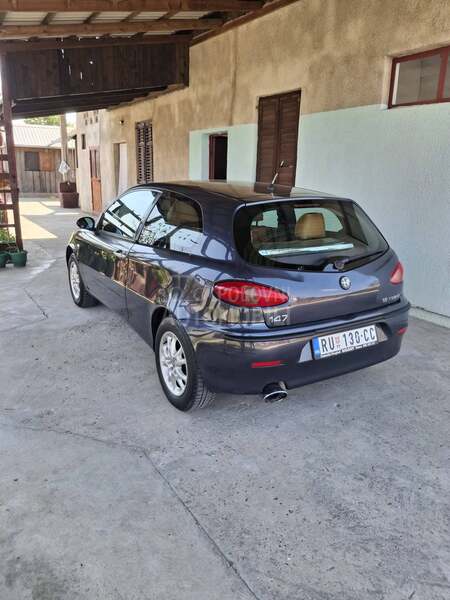 Alfa Romeo 147 