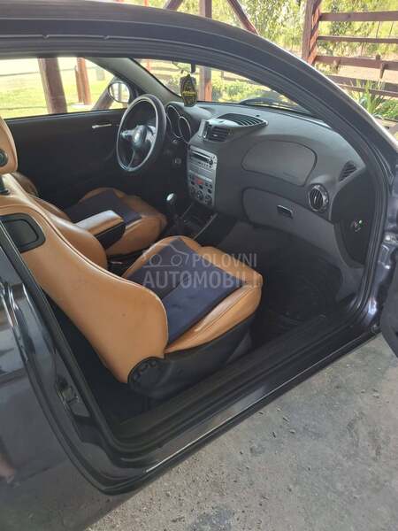 Alfa Romeo 147 