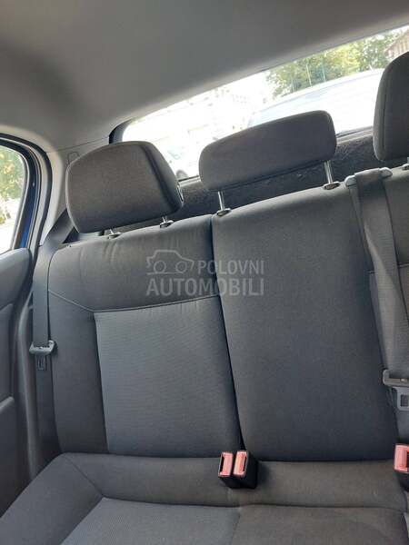 Opel Astra H 