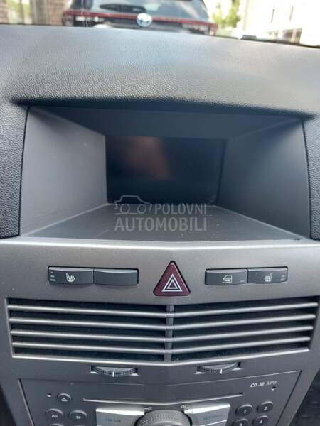 Opel Astra H 