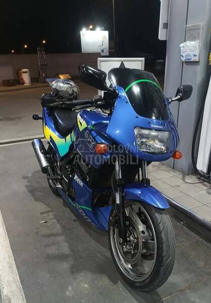 Kawasaki gpz 500s