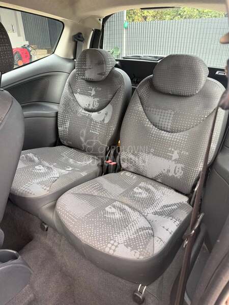 Citroen C2 1.1b