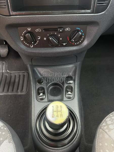 Citroen C2 1.1b