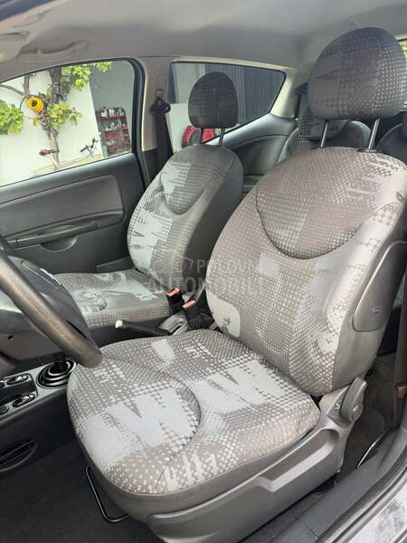Citroen C2 1.1b