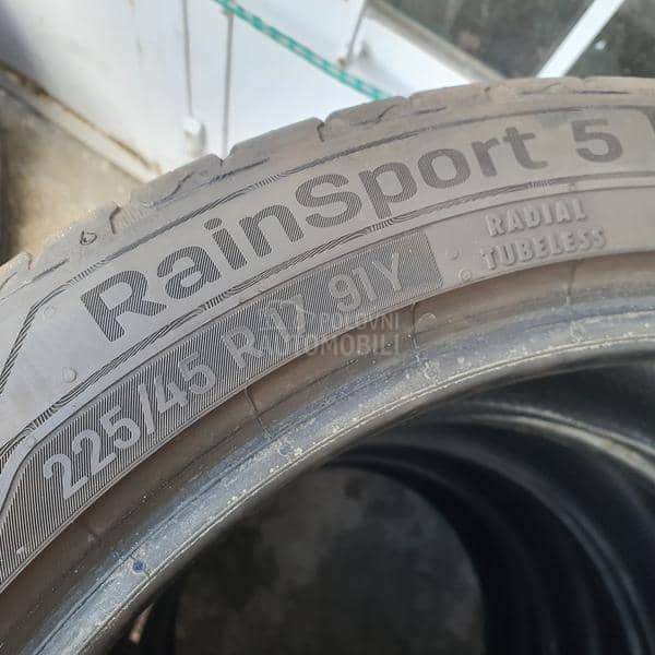Uniroyal 225/45 R17 Letnja