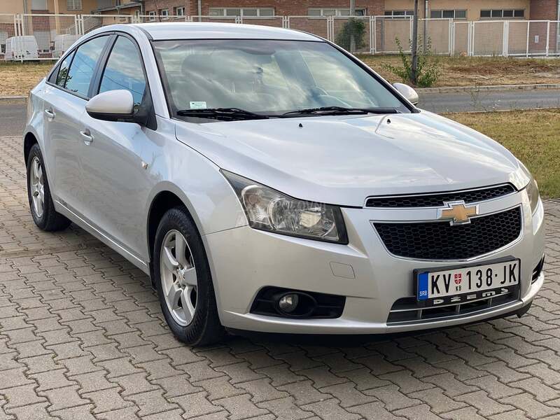Chevrolet Cruze 