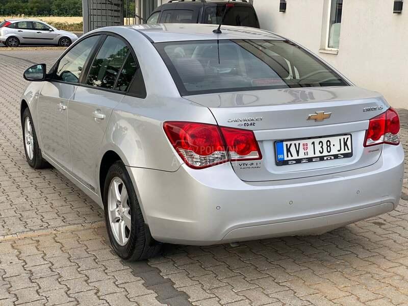 Chevrolet Cruze 