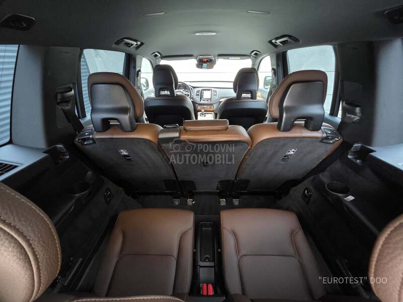 Volvo XC90 B5 Momentum Pro