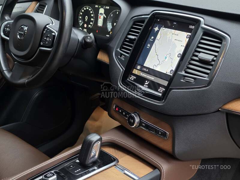 Volvo XC90 B5 Momentum Pro