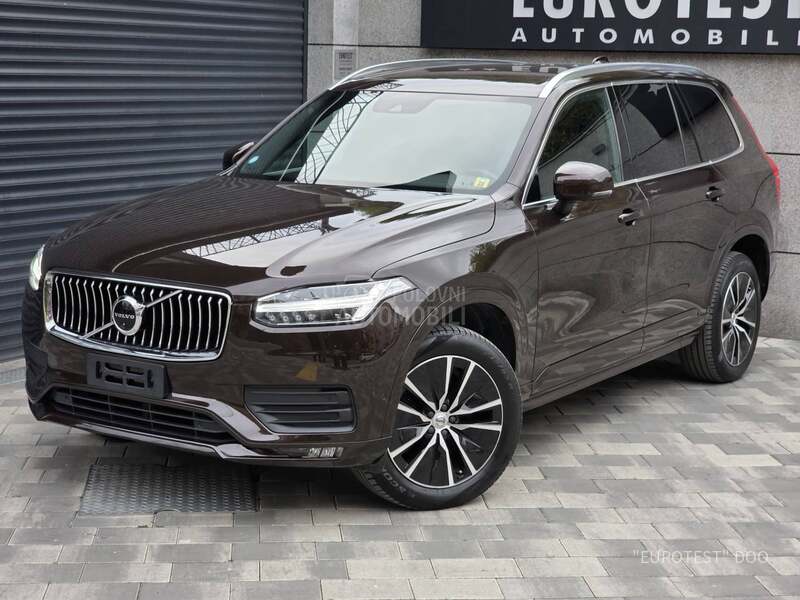 Volvo XC90 B5 Momentum Pro