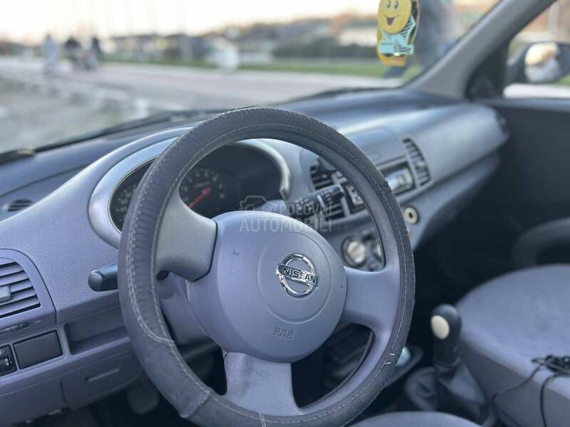 Nissan Micra 