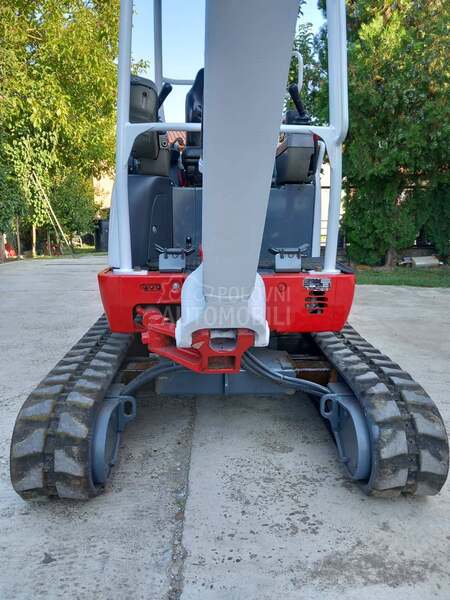 Takeuchi TB216