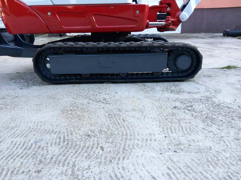 Takeuchi TB216