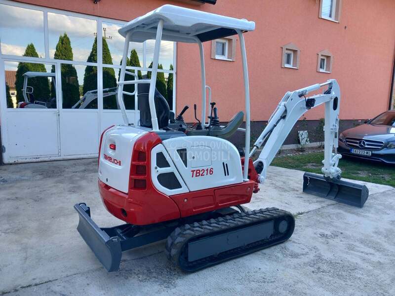 Takeuchi TB216