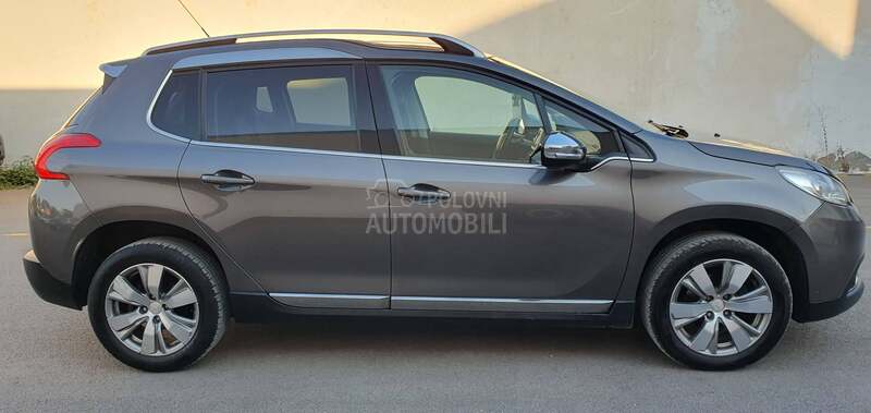 Peugeot 2008 1.6 hdi ALLURE