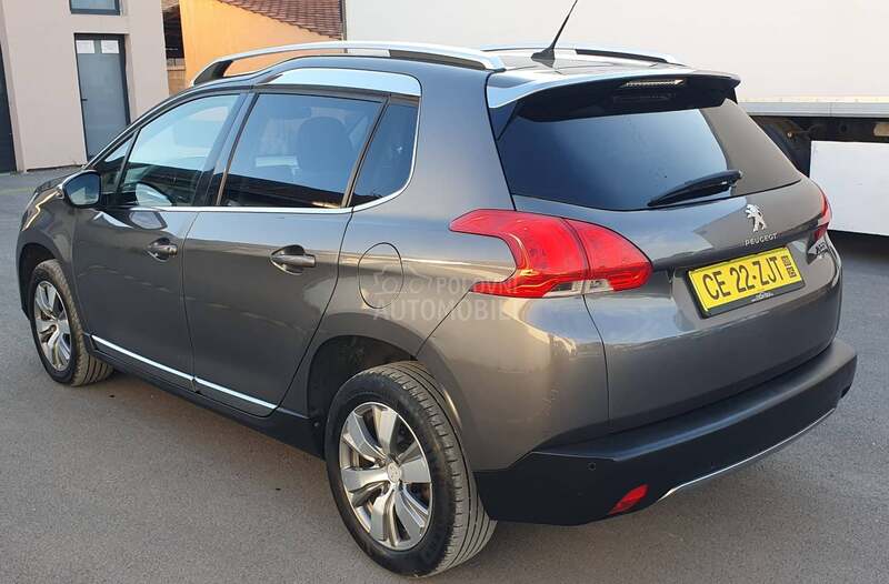 Peugeot 2008 1.6 hdi ALLURE