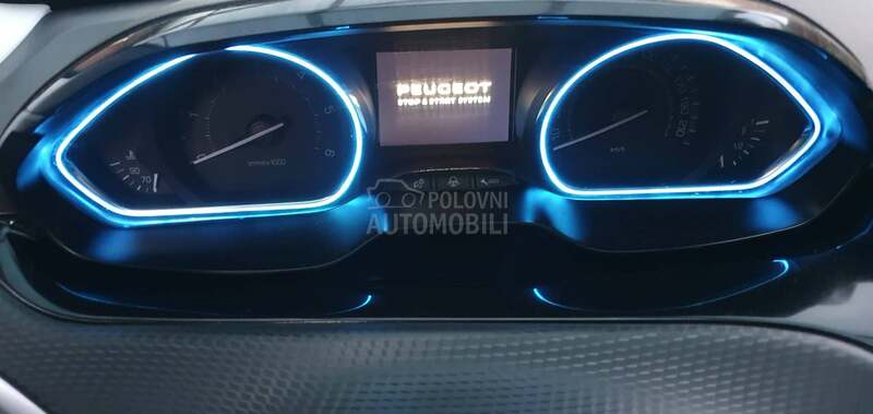 Peugeot 2008 1.6 hdi ALLURE
