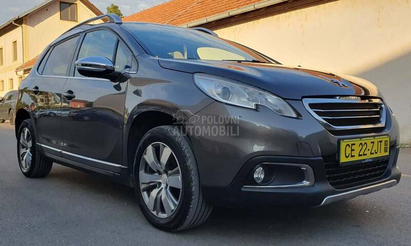 Peugeot 2008 1.6 hdi ALLURE