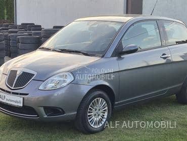 Lancia Ypsilon 1.2 8v