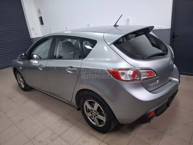 Mazda 3 1.6  16v