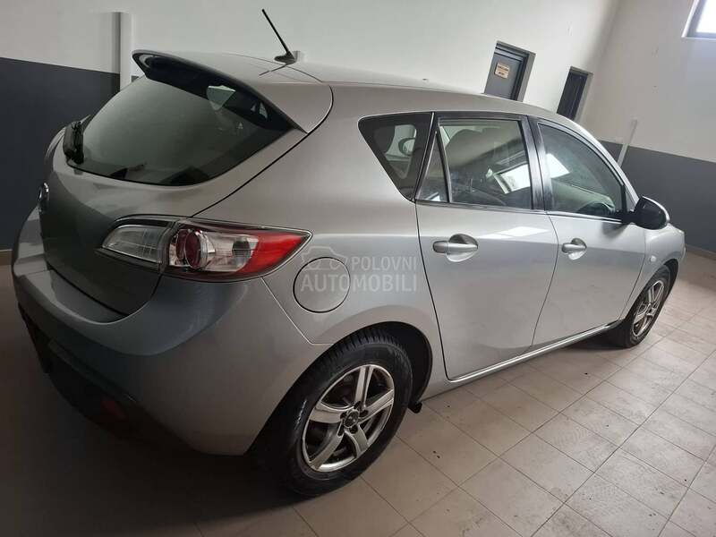 Mazda 3 1.6  16v