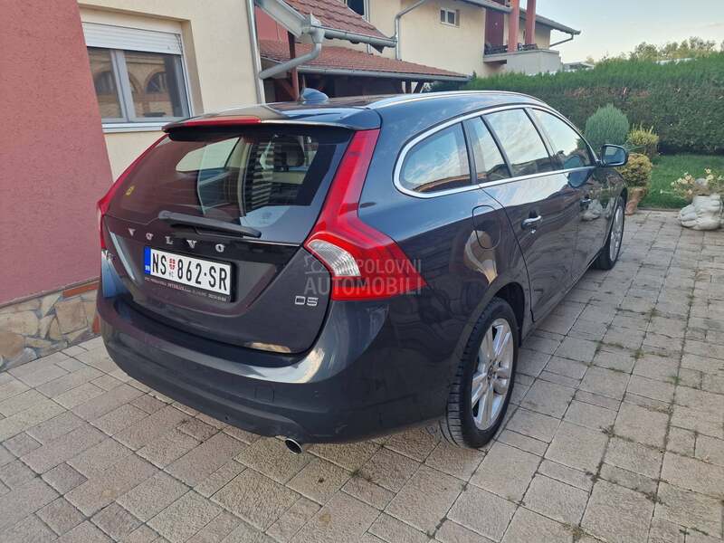 Volvo V60 2.4D5/LED/XEN/