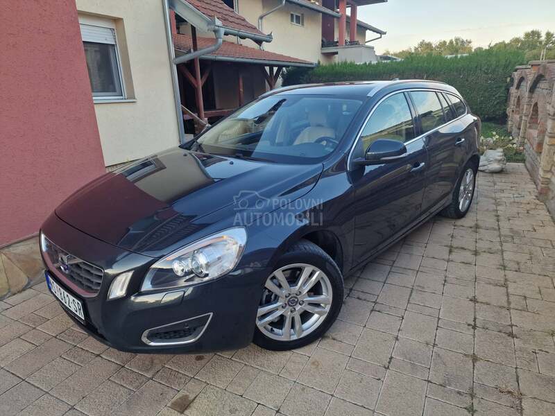 Volvo V60 2.4D5/LED/XEN/