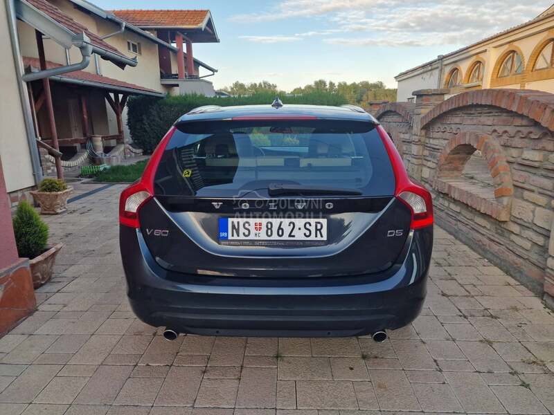 Volvo V60 2.4D5/LED/XEN/