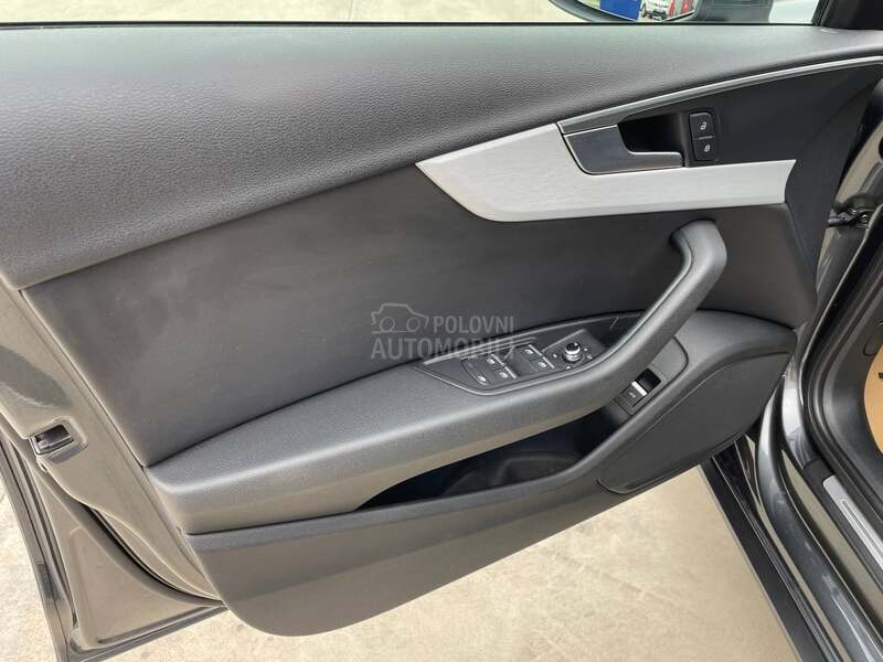 Audi A4 2.0  TDI MATRIX