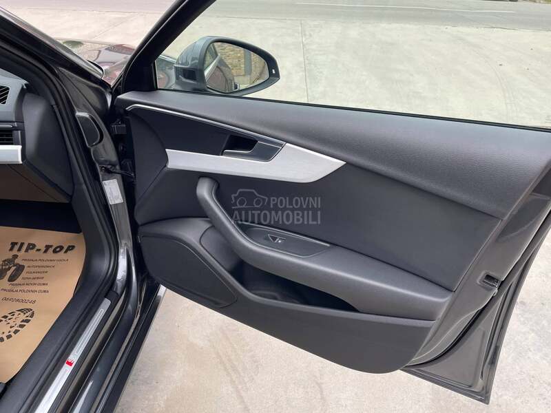 Audi A4 2.0  TDI MATRIX