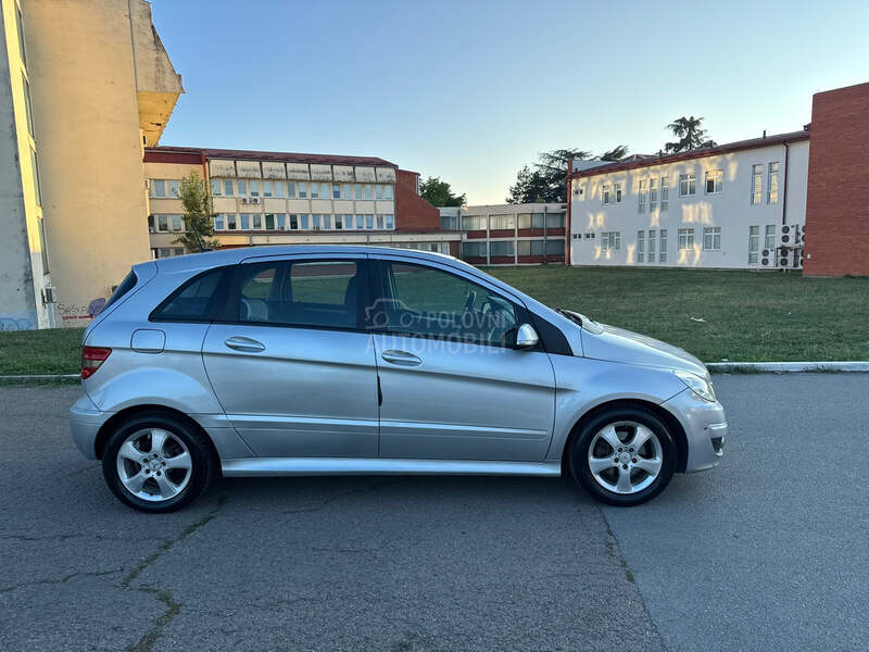 Mercedes Benz B 180 CDI SPORTS