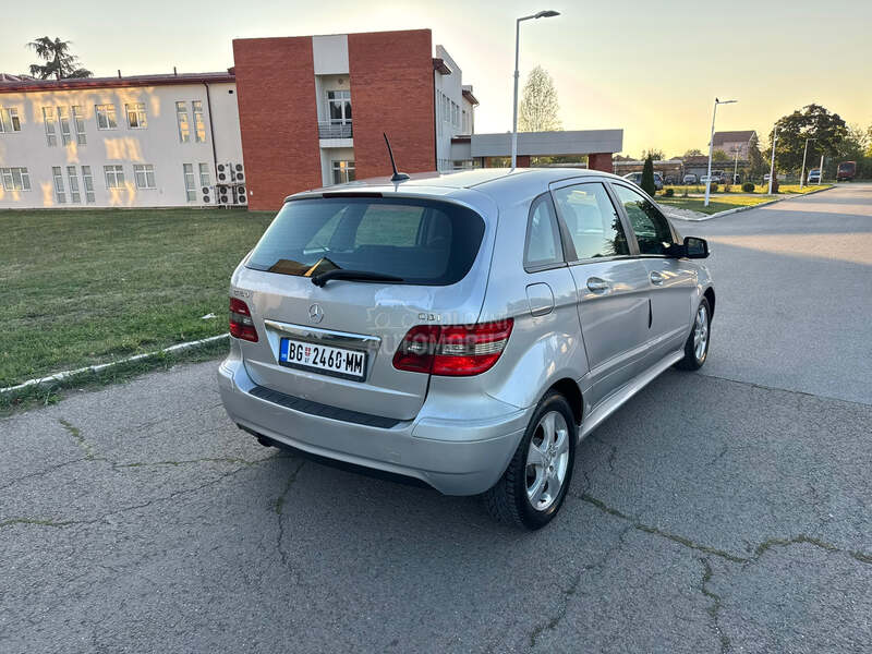 Mercedes Benz B 180 CDI SPORTS