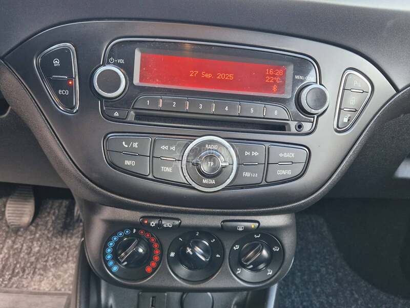 Opel Corsa E 1.3 cdti FABRIKA N0V
