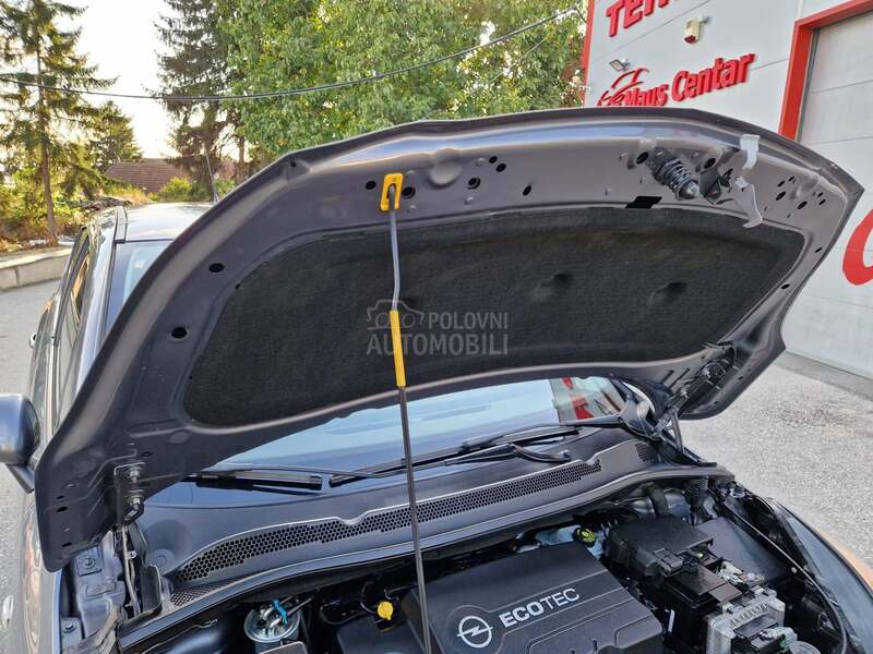Opel Corsa E 1.3 cdti FABRIKA N0V
