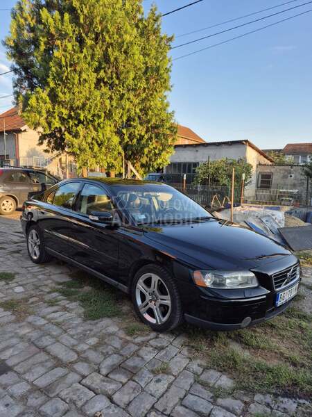 Volvo S60 D5
