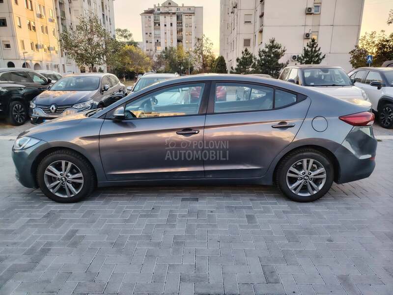 Hyundai Elantra 1.6 CRDI 4VR