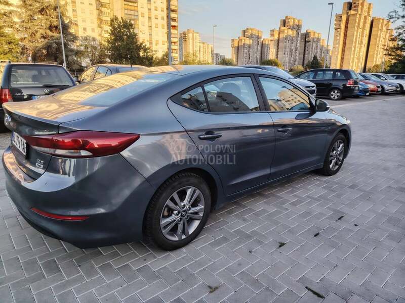 Hyundai Elantra 1.6 CRDI 4VR