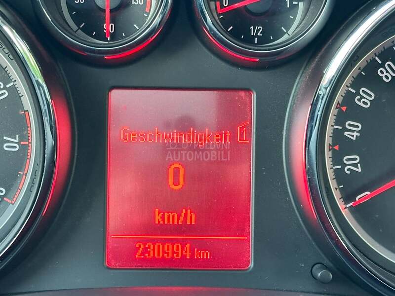Opel Astra J 1.4 TURBO